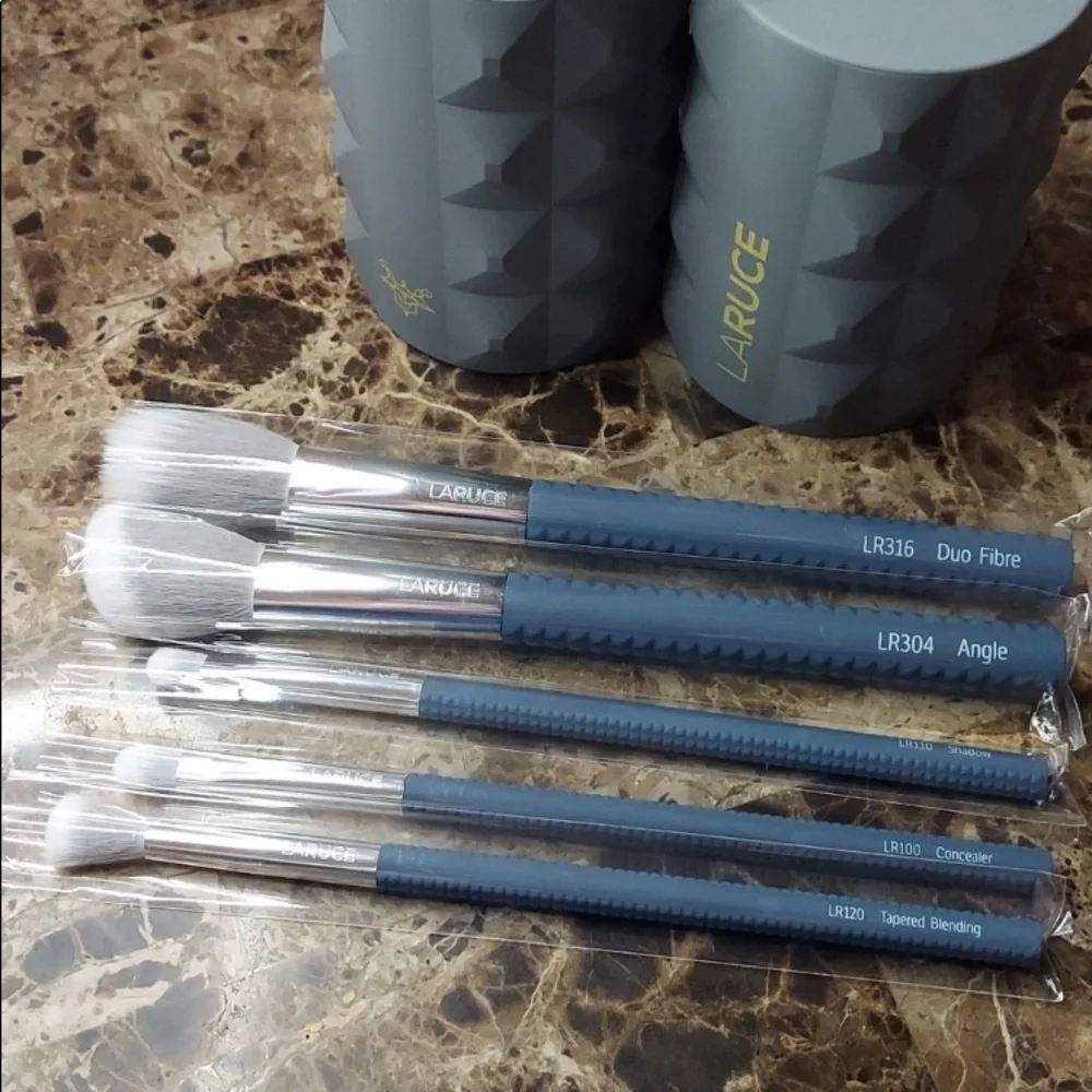 Laruce “Christine” 5 Piece Brush Set